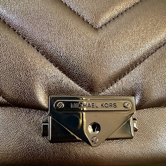 NWOT Michael Kors bag - Picture 4 of 8